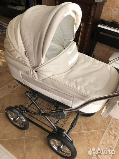 Коляска roan marita prestige