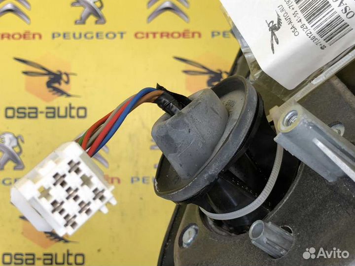 Зеркало правое электрическое peugeot 206