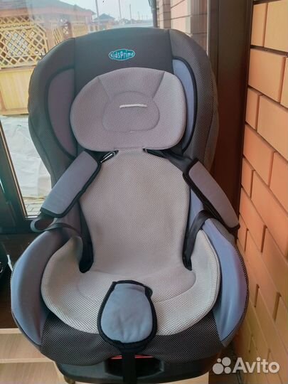 Продам авто кресло детское
