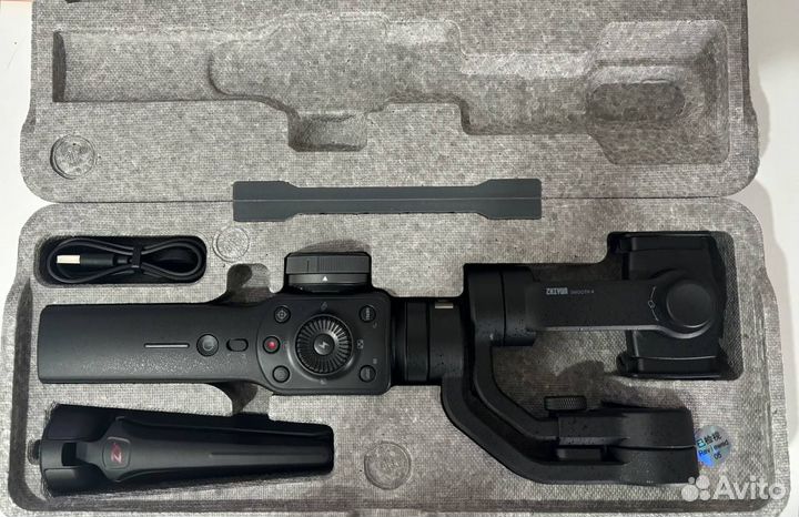 Стабилизатор zhiyun smooth 4