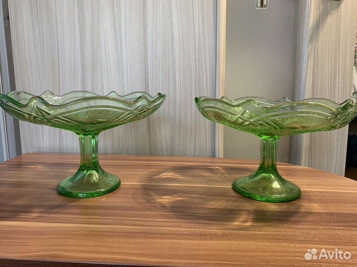 Ваза для фруктов цветное стекло СССР