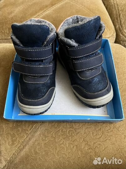 Ботинки демисезонные для девочки 23 размер