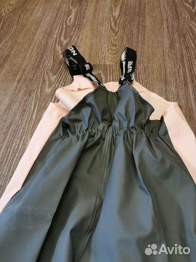 Полукомбинезон непромокаемый 104р