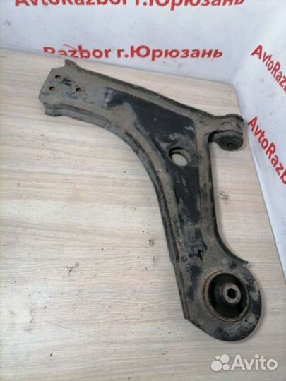 Рычаг передний Chevrolet Lacetti