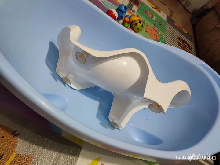 Ванночка для купания с горкой