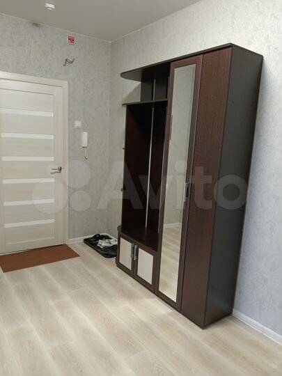 1-к. квартира, 49 м², 10/16 эт.