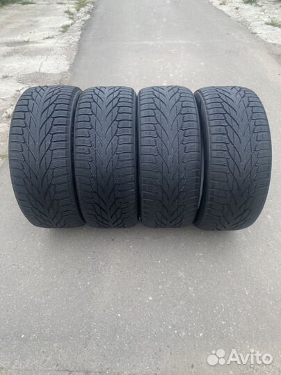 Nokian Tyres Hakkapeliitta R2 SUV 265/45 R21 108R