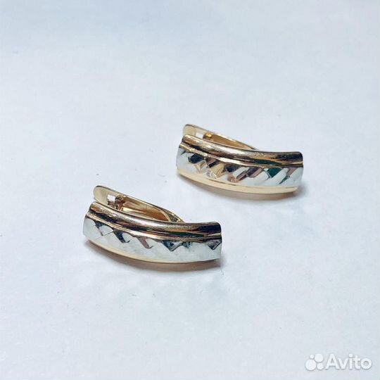 Золотые серьги