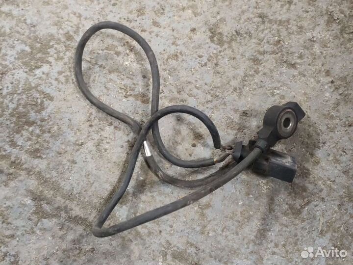 Датчик детонации range rover supercharged V8 4.2