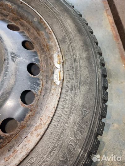 Dunlop SP Winter Ice 07 185/65 R15