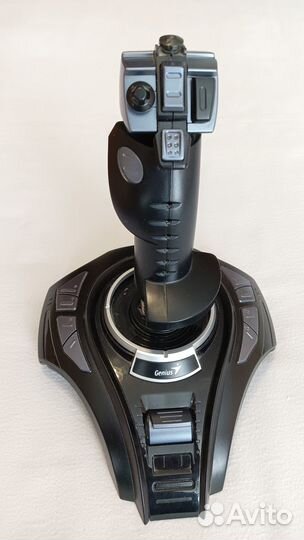 Джойстик Genius Metalstrike Pro