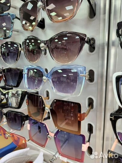 Солнцезащитные очки 2024 г., в наличии