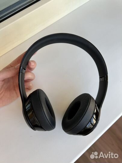 Наушники Beats Solo3 Wireless