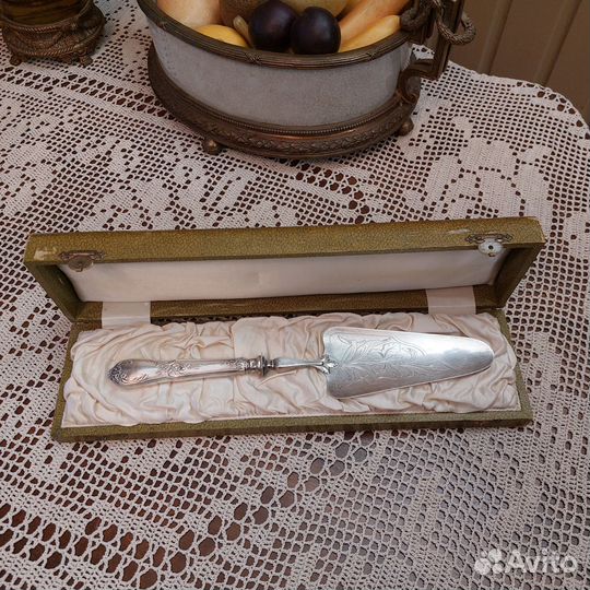 Франция Антикварная лопатка