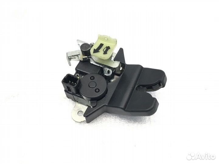 Замок крышки багажника Kia Optima 3 седан 2.4 GDI