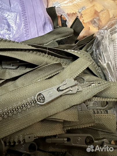 Швейная фурнитура (молнии)