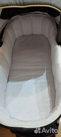 Прогулочная коляска 2в1