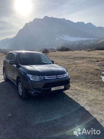 Mitsubishi Outlander 2.0 CVT, 2014, 110 000 км