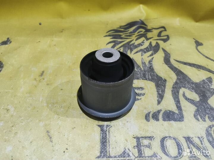 Сайлентблок задней балки Kia Rio 3 2011 - 17
