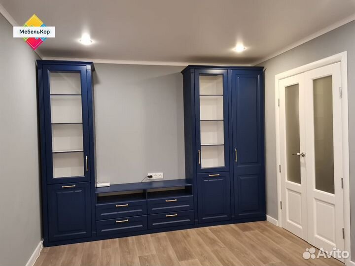 Стенка гостинная новая