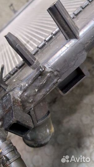 Радиатор охлаждения двигателя Renault Captur 2017, 2017