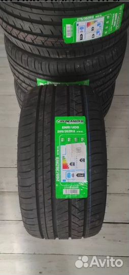 Grenlander Enri U08 265/35 R18 и 245/40 R18 97W