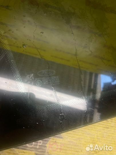 Стекло заднее левое Ford C-Max aoda 2006