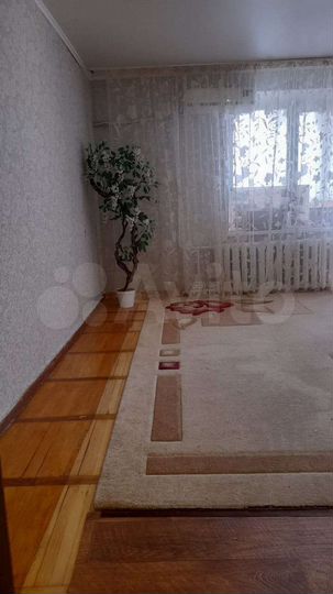 4-к. квартира, 71,4 м², 1/9 эт.