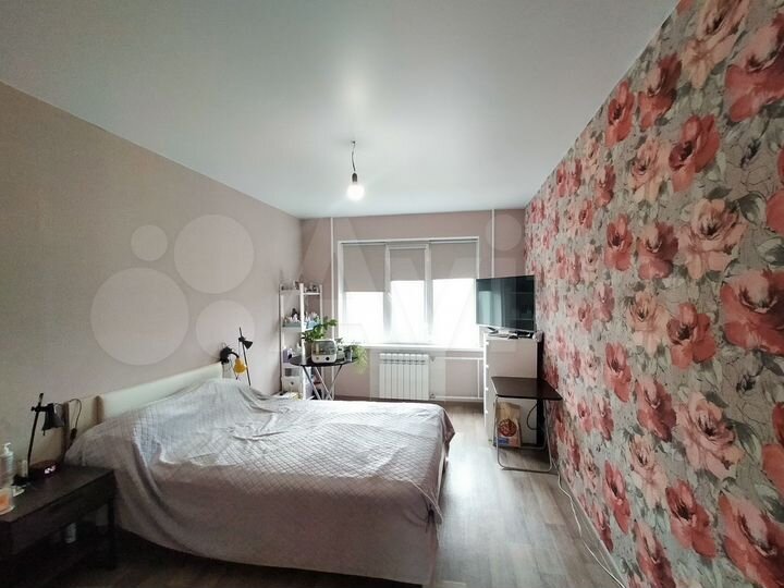 4-к. квартира, 70 м², 4/10 эт.