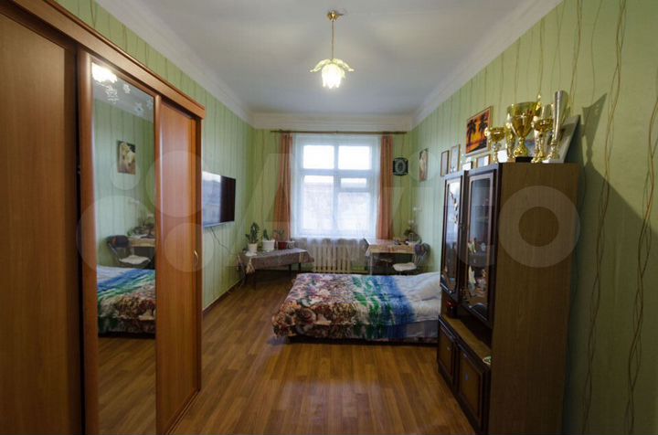 4-к. квартира, 105 м², 5/5 эт.