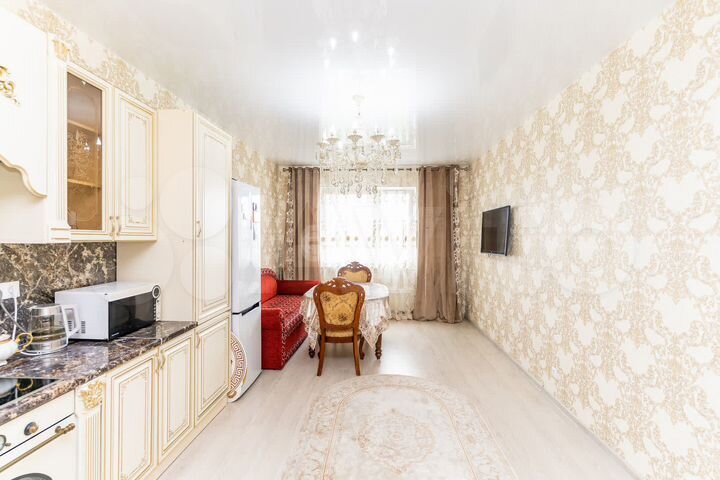 2-к. квартира, 67 м², 14/17 эт.