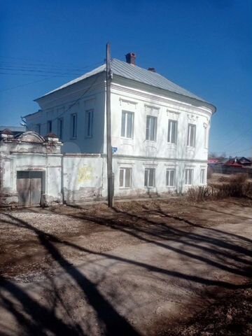 Дом 283 м² на участке 6 сот.