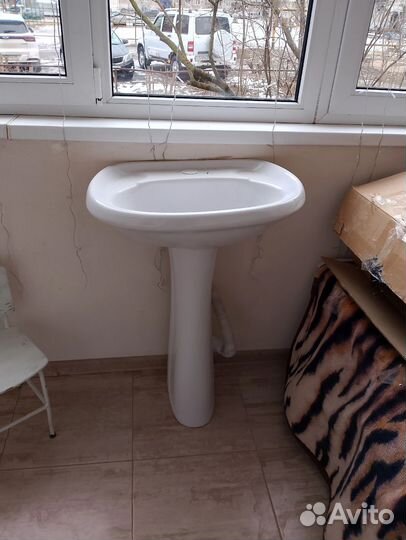 Раковина с тюльпаном