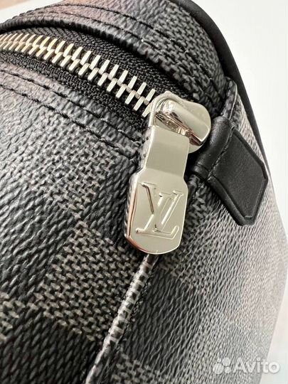 Мужская косметичка Louis Vuitton hececcep