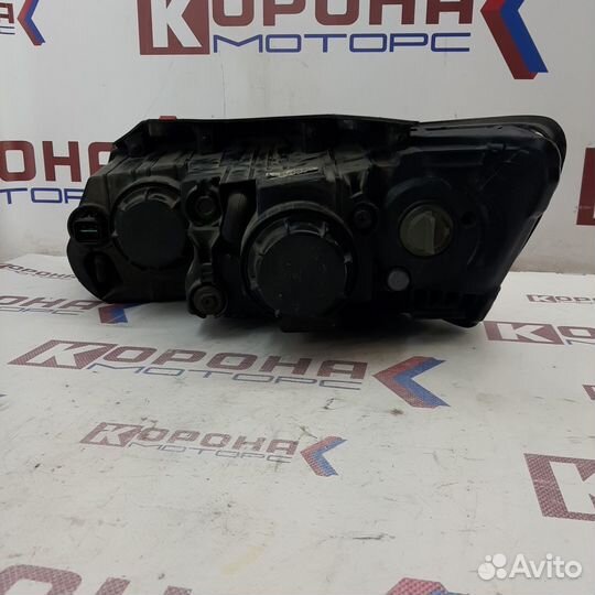 Фара передняя правая 921023K500 hyundai sonata