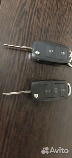 Дополнительный выкидной ключ на автомобиль