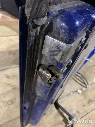 Дверь багажника задняя левая Mercedes V-Class W639