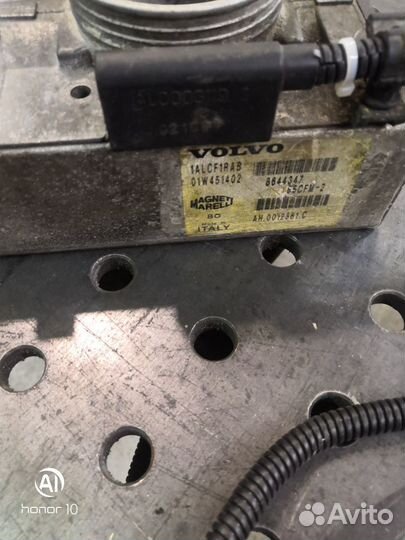 Дросельная заслонка 8644347