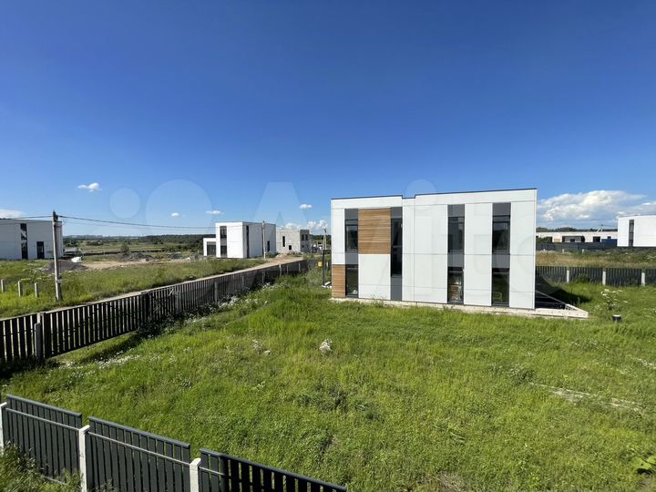 Дом 162 м² на участке 8,7 сот.