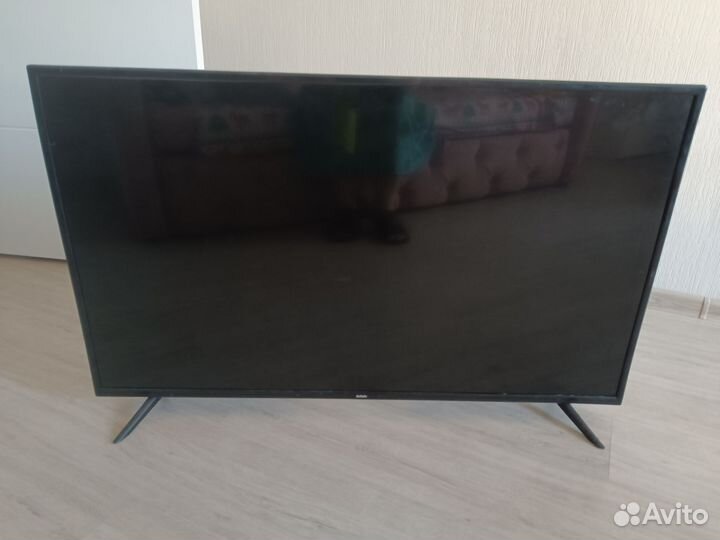 Телевизор на запчасти