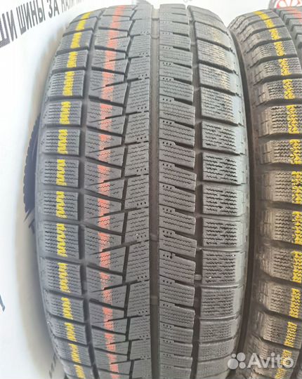 Bridgestone Blizzak Revo GZ 215/50 R17 98T