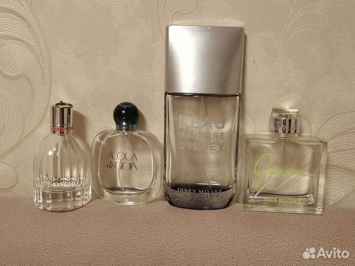 Пустые флаконы от духов оригинал