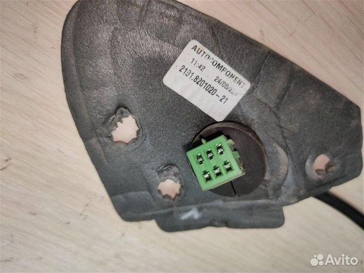 Зеркало заднего вида боковое Лада Гранта кросс