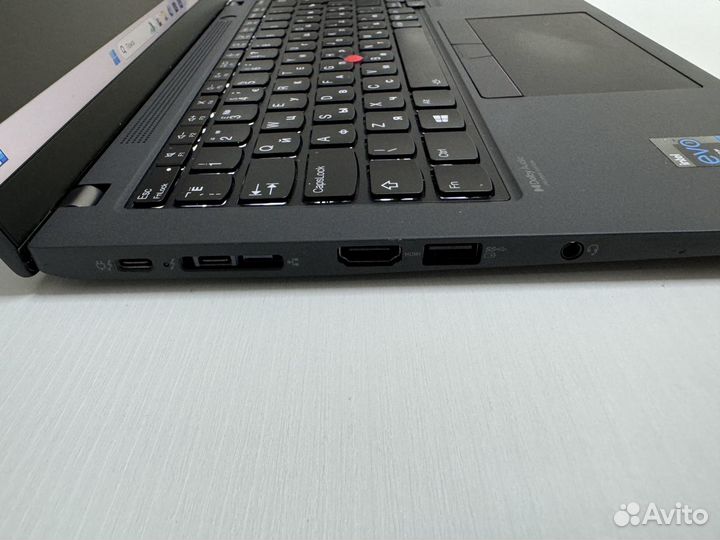 Lenovo Thinkpad X13 Gen 2 i5-11th Gen 512gB