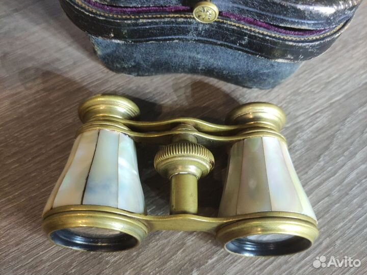 Претцель и Борхарт. Бинокль театральный перламутр