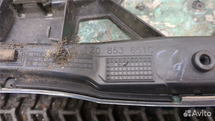 Решетка радиатора Skoda Octavia (A5), 2009