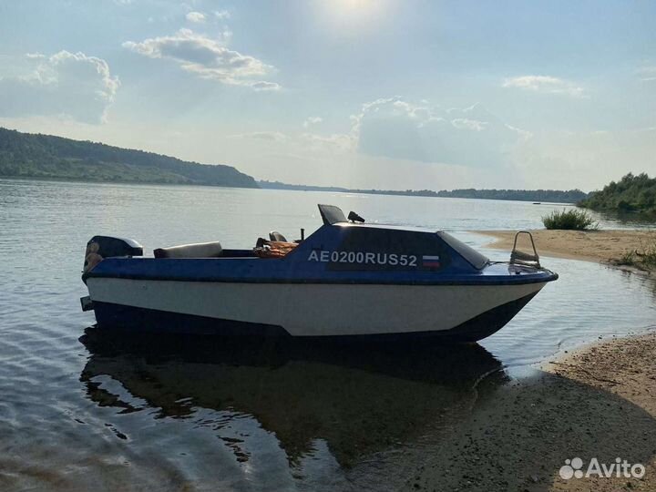 Катер ладога 2 с мотором Меркури 60 4х тактный