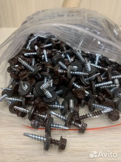 Саморезы кровельные 4.8х35