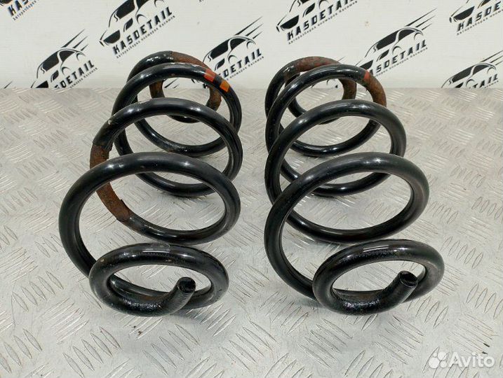 Пружина подвески задняя Nissan Qashqai J10 HR16DE