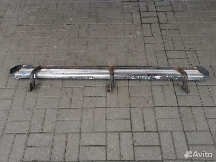 Порог подножка Mitsubishi L200 K74T 2002